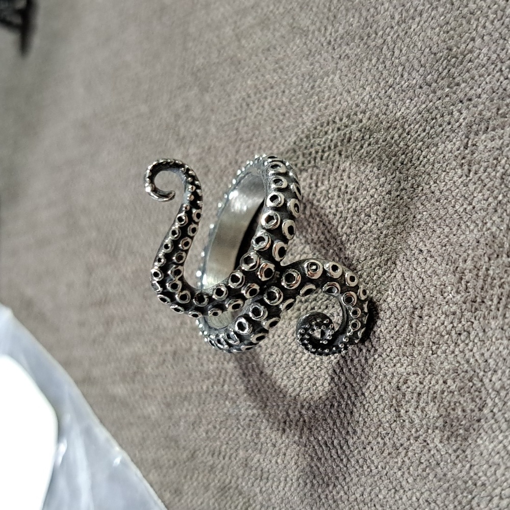 FaithHeart Octopus Tentacles Stainless Steel Silver Ring NEW IN BOX US 11